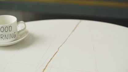 Lunar Glow Astronaut Lamp